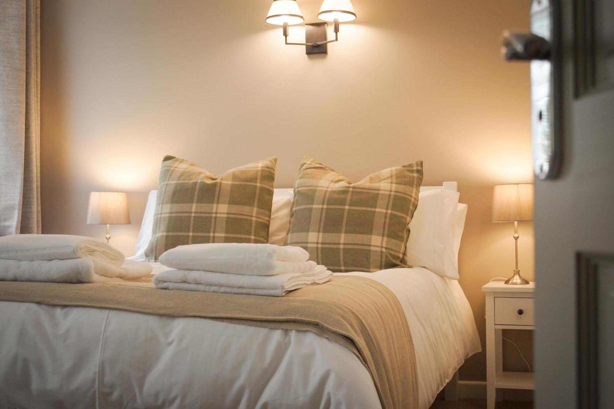 Lemon Tree Inn - Newly Refurbished Coastal Stay Swyre Exterior foto
